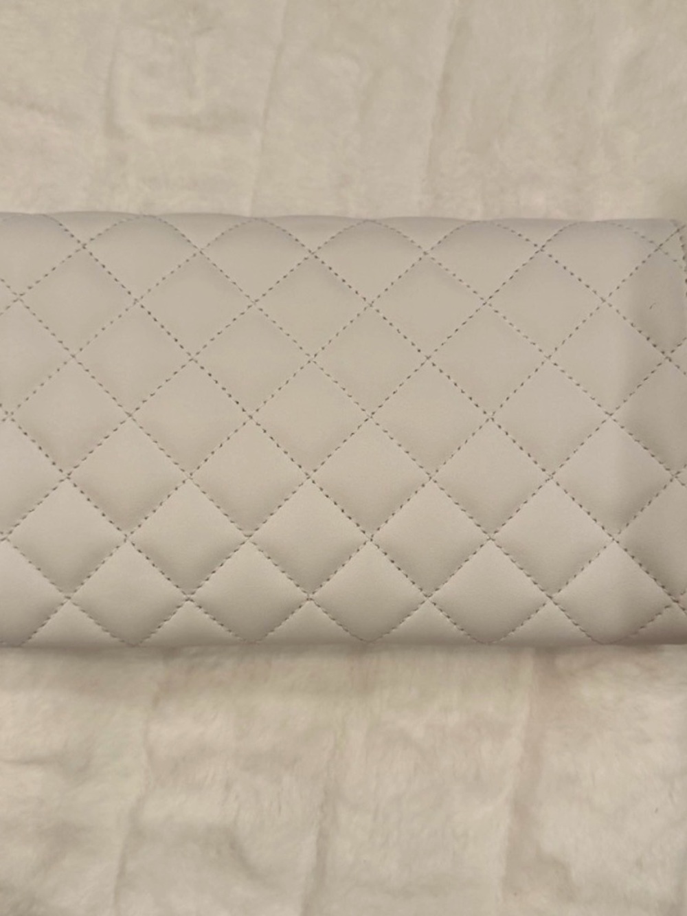 Versace White Quilted Wallet on Chain - Picture 6 of 11